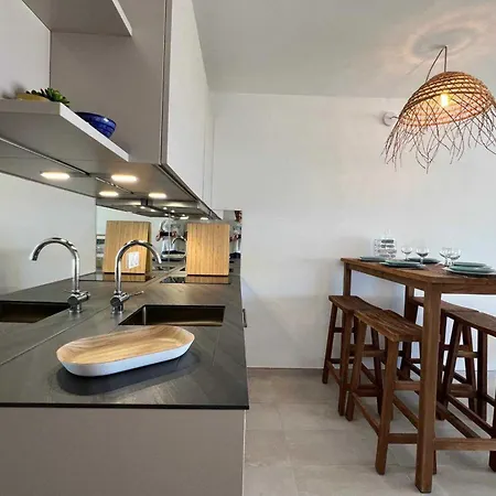 Apartment Beautiful New With A Beautiful Sea View *